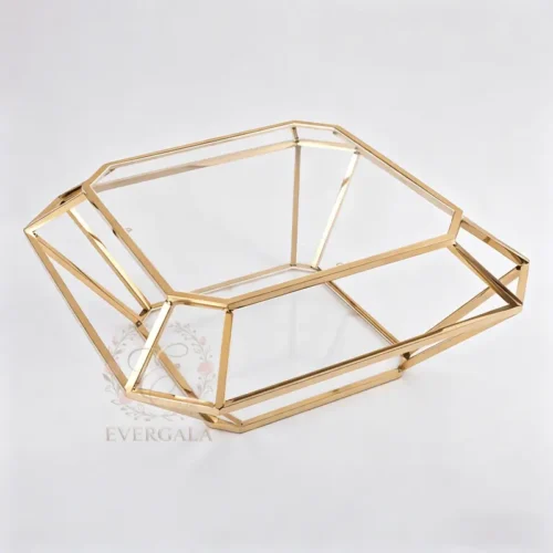 Geometric Gold Frame Modern Wedding Coffee Table (2) Geometric Gold Frame Modern Wedding Coffee Table (2)