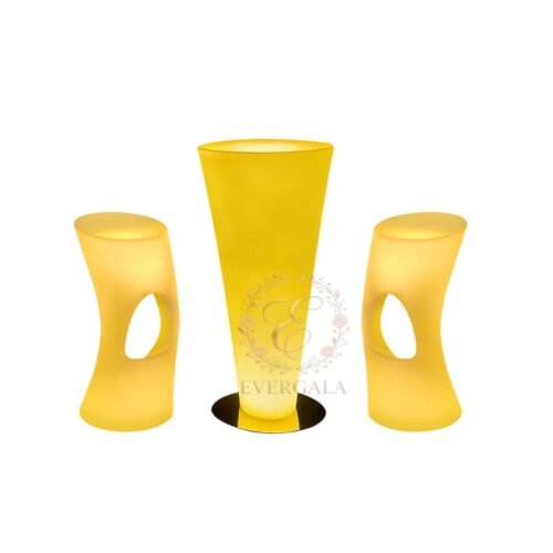 Versatile LED cocktail table with a rechargeable base that offers color-changing lighting. Ideal for night events, wedding parties, corporate functions and themed parties, creating a vibrant atmosphere.