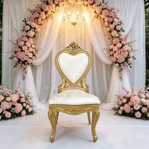 Luxury Gold Heart Back Wedding Chair, Elegant White Upholstered Banquet Chair for Wedding Reception Luxury Gold Heart Back Wedding Chair, Elegant White Upholstered Banquet Chair for Wedding Reception