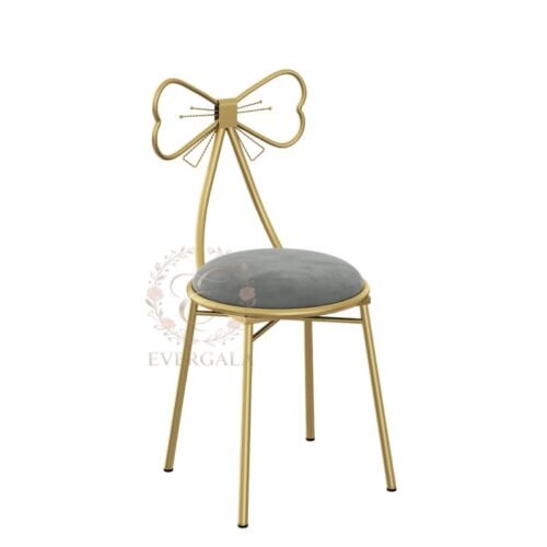 bow-tie-shape-backrest-stainless-steel-chair (3) Charming gold stainless steel wedding chair featuring a romantic bow-tie laser-cut backrest, decorative seating for bridal showers