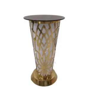 Elegant cocktail table with a decorative diamond-patterned gold mesh base and a smooth black top. Perfect for wedding banquets, cocktail hours and themed events, offering both style and stability.