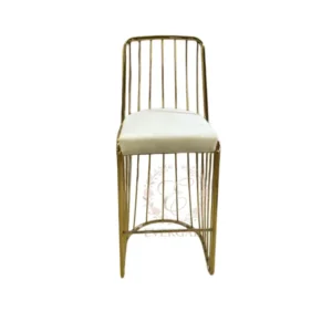 Sophisticated bar stool with soft white fabric upholstery and an elegant openwork gold metal frame. The airy design makes it ideal for wedding banquets, hotel events and garden parties.