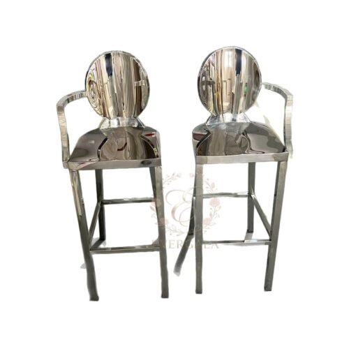Eye-catching bar stool featuring a reflective mirror gold finish and an intricate openwork metal frame. A stunning statement piece for wedding parties, themed events and upscale cocktail lounges.