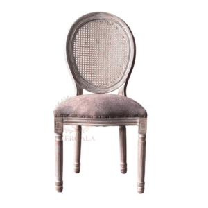 Wholesale rustic solid wood cross back wedding chair featuring a natural rattan seat for event rentals.