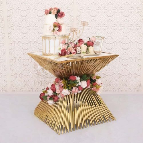 white-top-round-gold-event-cake-table (1) white-top-round-gold-event-cake-table (1)